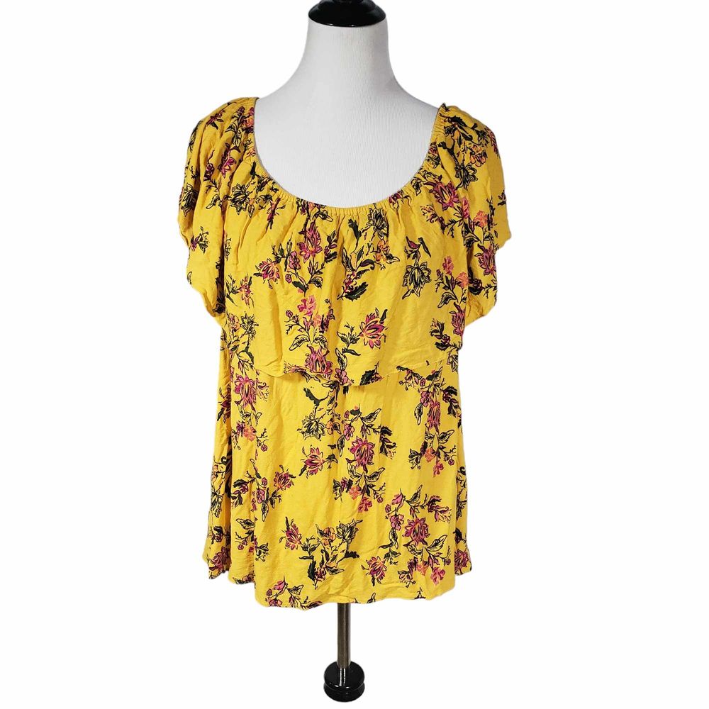 Torrid size 1 (approx 1X) Yellow Floral Crepe Ruffle Off Shoulder Top